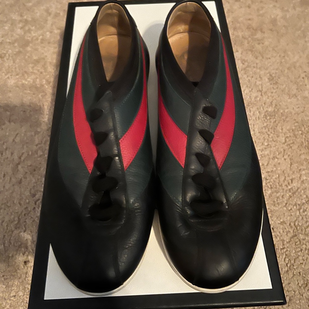 Gucci sneakers